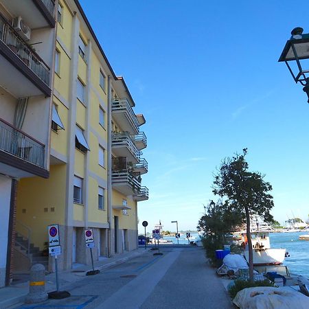 Fiore Di Mare - Delizioso Bilocale Con Posto Auto Vicino Al Porto Grado Buitenkant foto