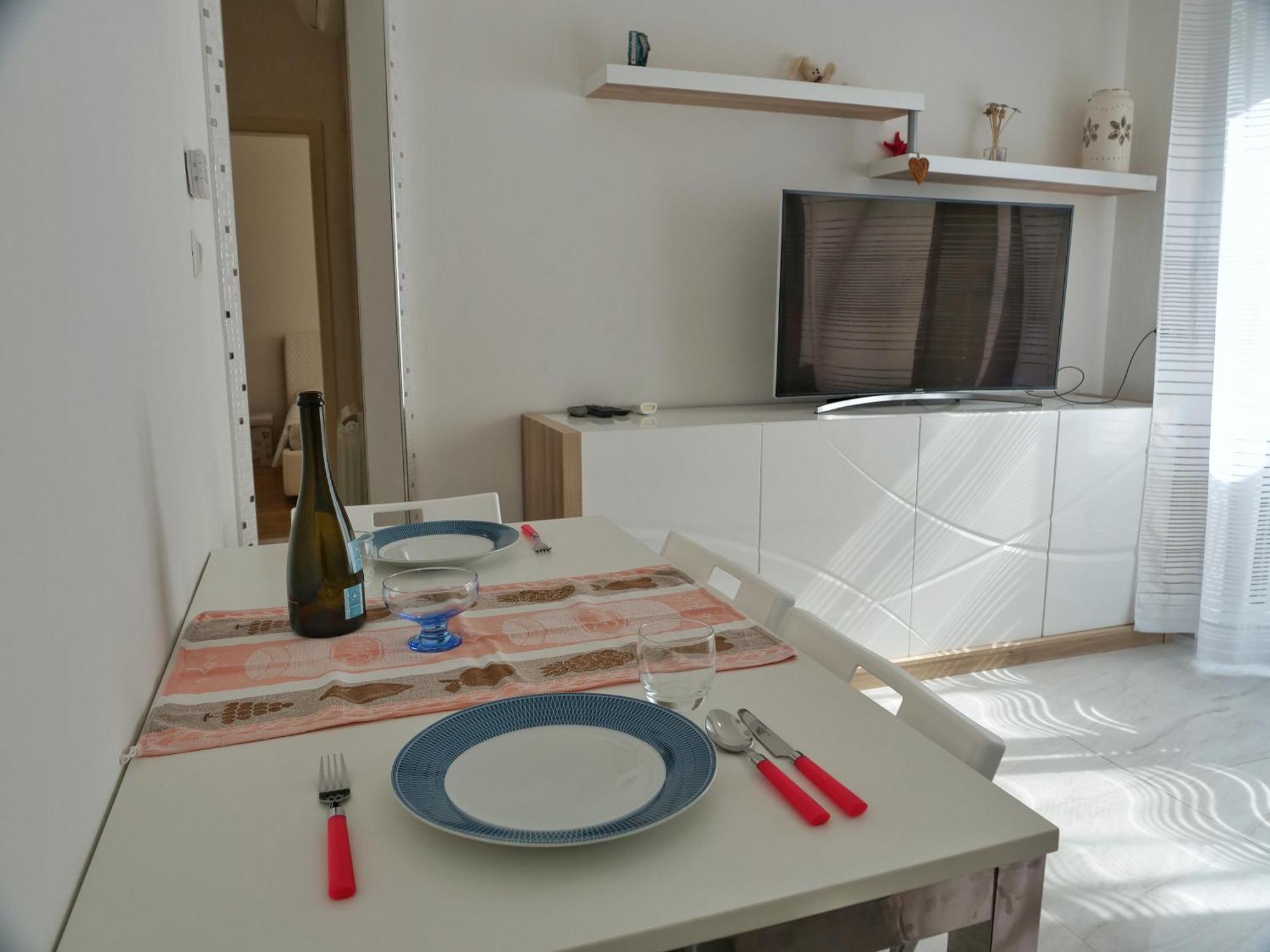 Fiore Di Mare - Delizioso Bilocale Con Posto Auto Vicino Al Porto Grado Buitenkant foto